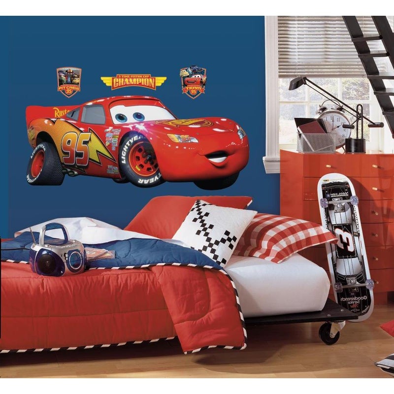 RoomMates Disney Pixar Cars Lightning McQueen Peel and Stick Wall Decals RMK1518GM