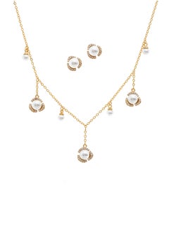 Soft set decorated with pearls
