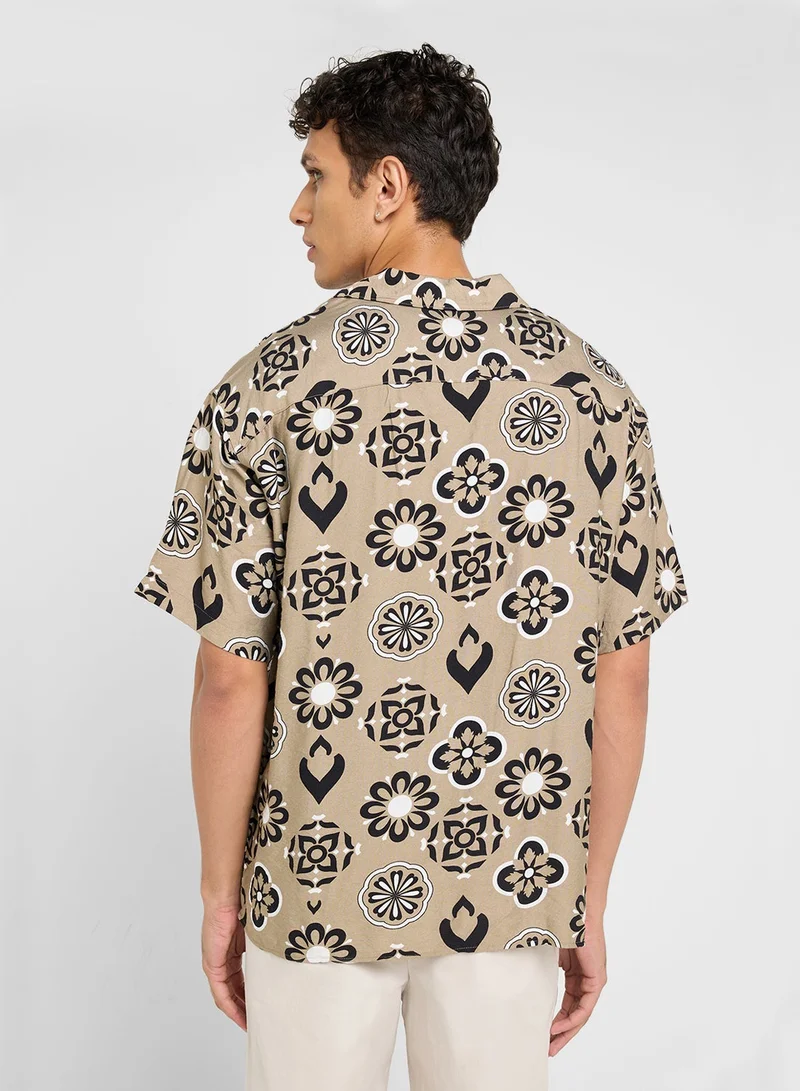 JACK & JONES Graphic Relaxed Fit Shirt
