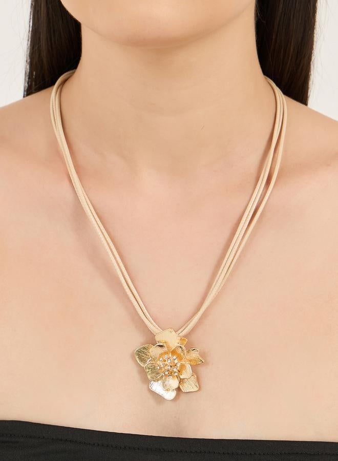 Styli Flower Pendant Necklace - Image 1