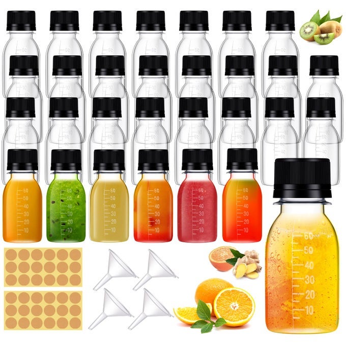 42 PCS 2OZ PLASTIC BOTTLES FOR LIQUIDS MINI JARS WITH LIDS JUICE SHOT BOTTLES WITH CAPS WITH SCALE AND LABELS FOR JUICE GINGER SAUCE BULK PORTABLE TRAVEL