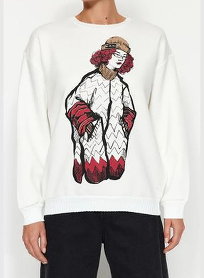 trendyol Ecru Regular/Regular Pattern Printed Sweater Detailed Knitted Sweatshirt with Fleece Inside TWOAW24SW00220.