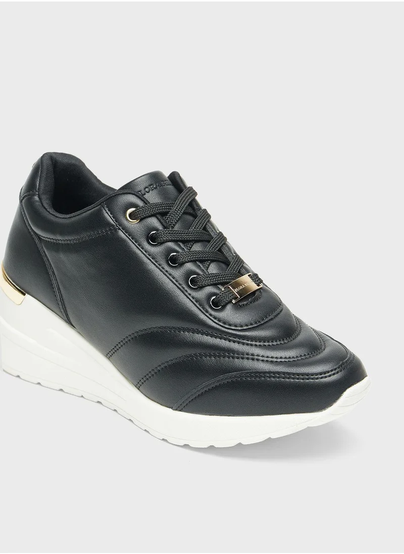 shoexpress Lace Up Low Top Sneakers