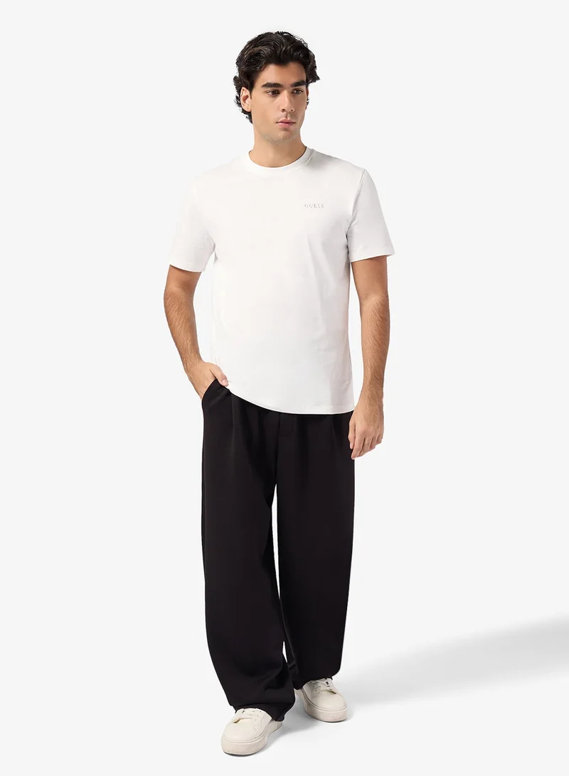 جس تيشيرت مارزيو برقبة دائرية وأكمام قصيرة