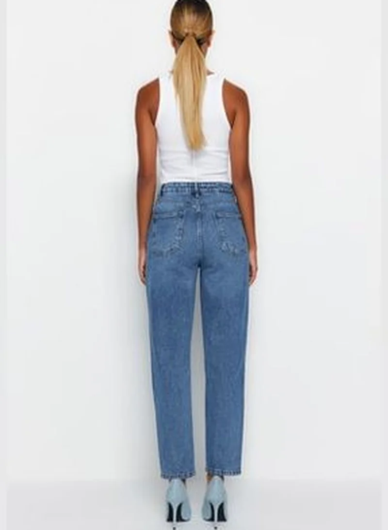 trendyol Blue High Waist Mom Jeans TWOAW24JE00076