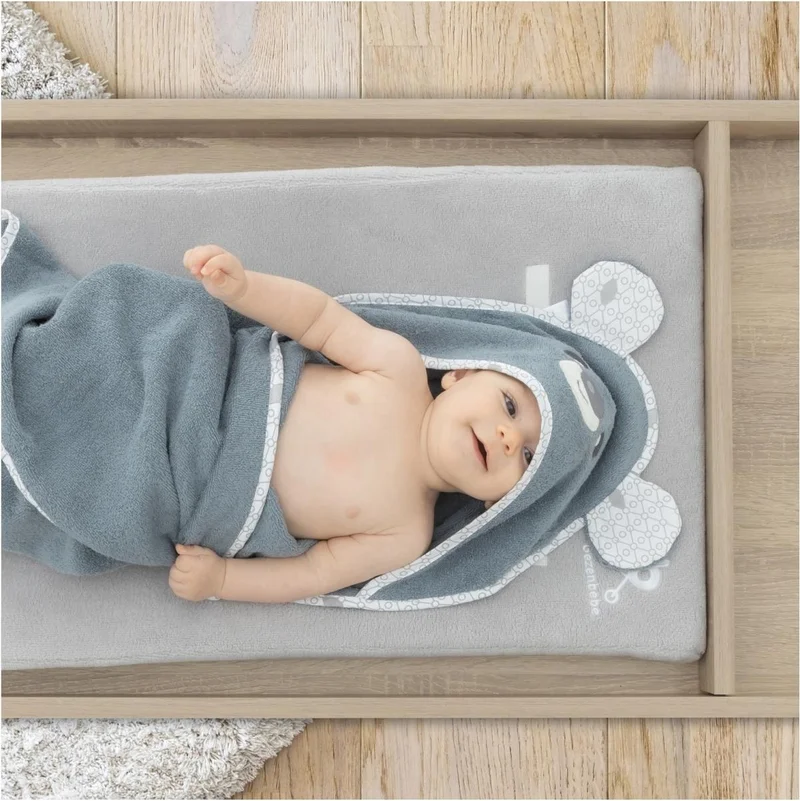 جينزبيبي منشفة تجفيف هيرو بيبي للأطفال بتصميم كوالا ورأس هيرو