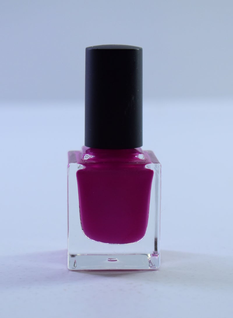 Generic Glossy Nail Polish Pink 