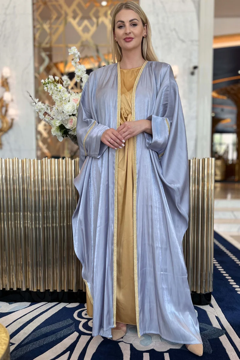 Moistreet  Cape Sleeve Shimmer Bisht Abaya Set for Women | Best Price UAE