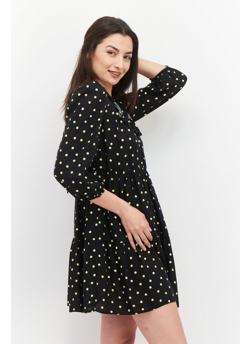 NEW LOOK Women U Neck Polka Dots Print Mini Dress, Black  - Image 4