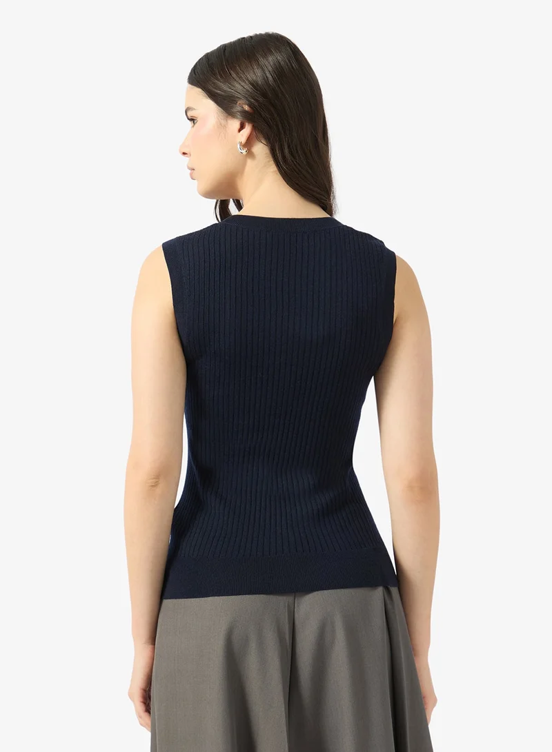 لاكوست بلوزة بدون أكمام كاجوال