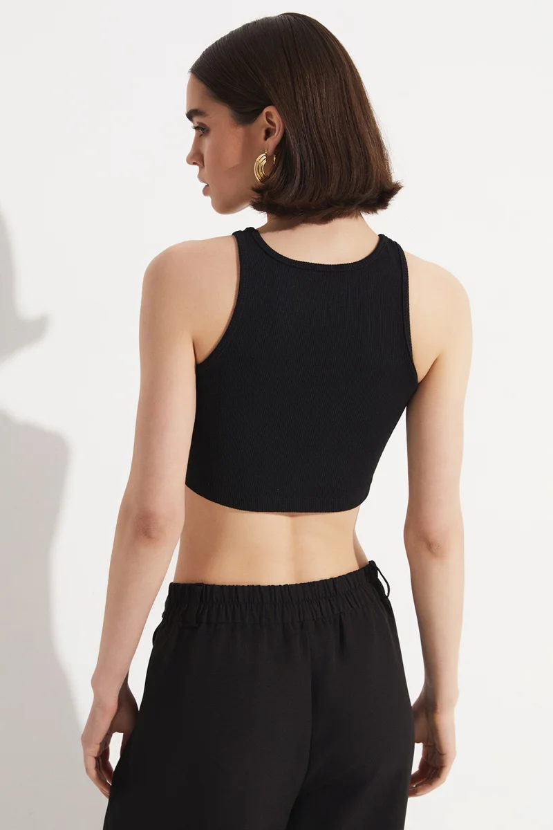 JUNE Women's Body-Smooth Halter Neck Crop Camisole Blouse