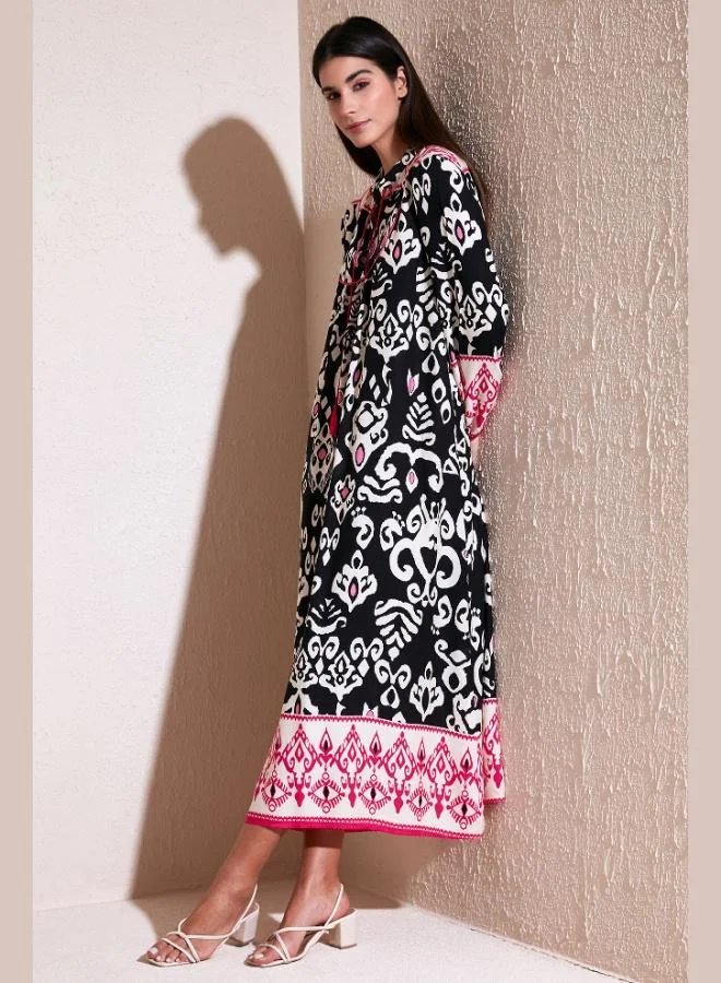 ليلا Lela Modest Patterned Regular Fit Tied V-Neck Maxi Dress Women's DRESS 611EL510