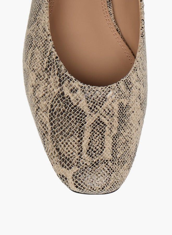 سيليست حذاء باليرينا نسائي بطبعة حيوانات مع إغلاق بإبزيم - Image 5