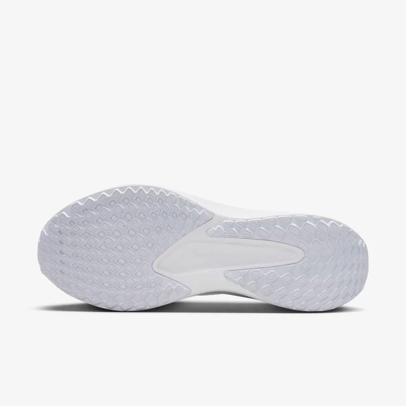 Nike Men's Quest 6 Road Running Shoes