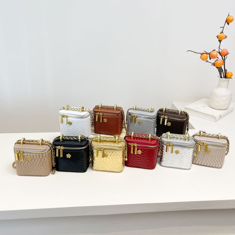 Textured Mini Square Bag For Women, Versatile Casual New Lipstick Coin Earphone Bag, New Style Chain Crossbody Bag - Image 3