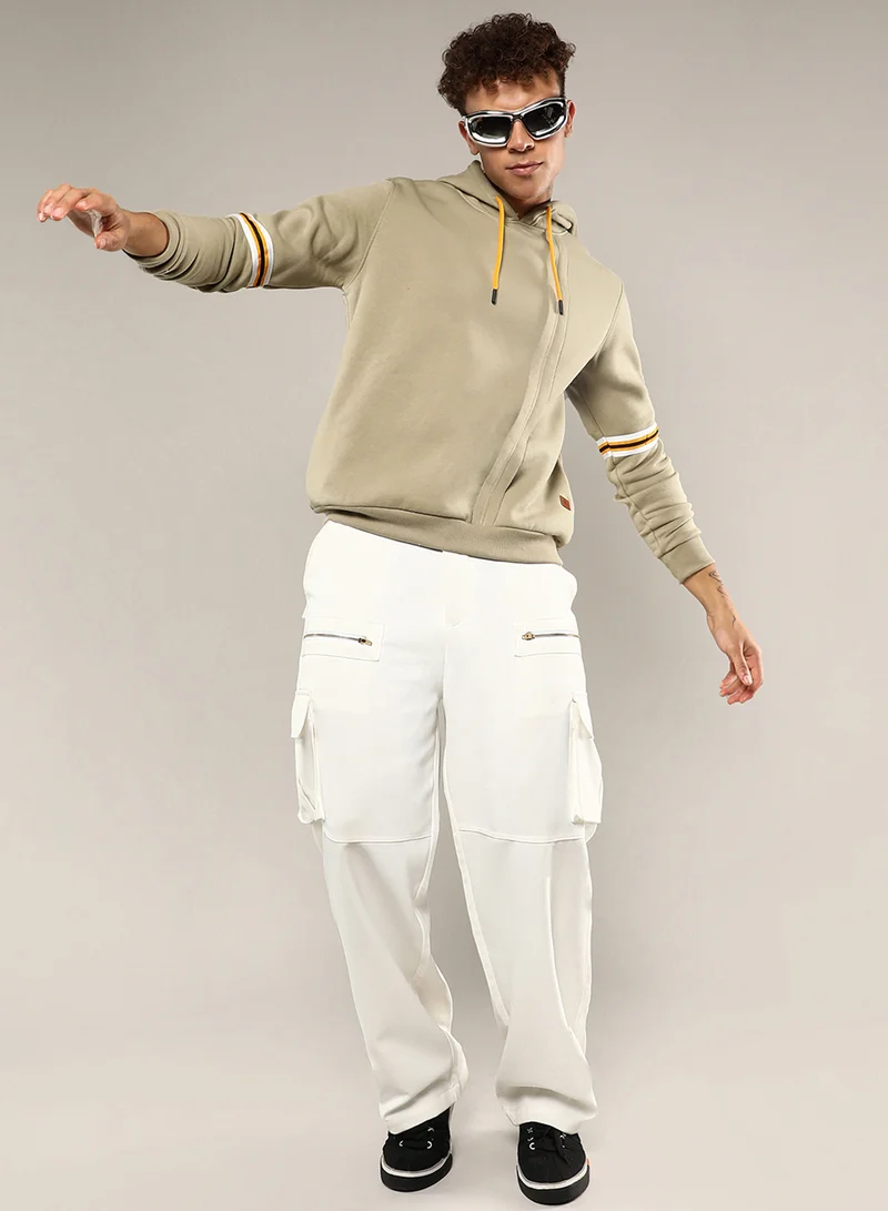 Campus Sutra Men's Beige Pullover Hoodie With Contrast Striped Sleeve