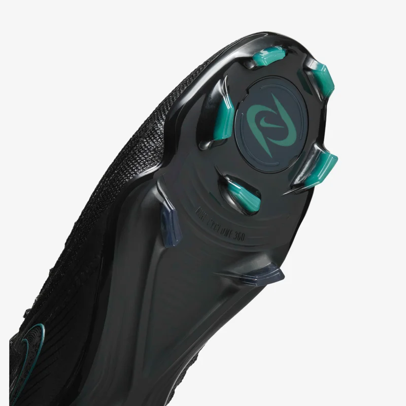 Nike Phantom Luna 2 Elite FG Football Shoes
