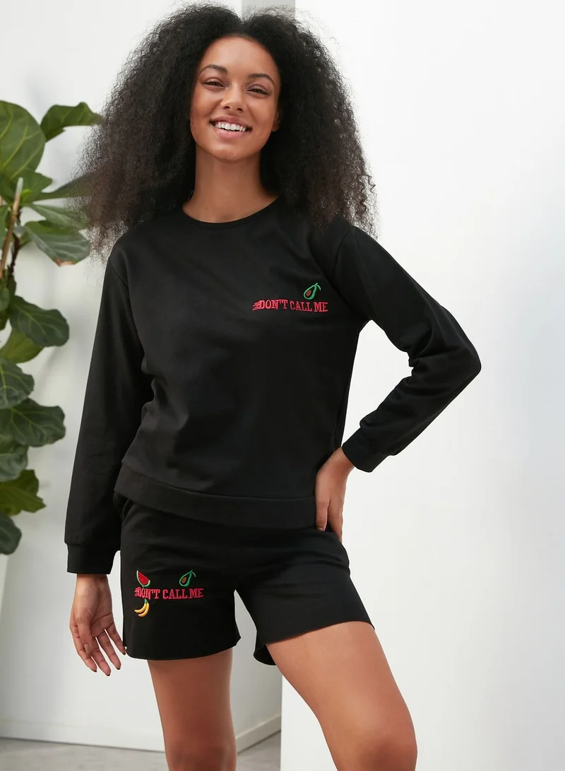 trendyol Crew Neck Embroidered Top & Shorts Set