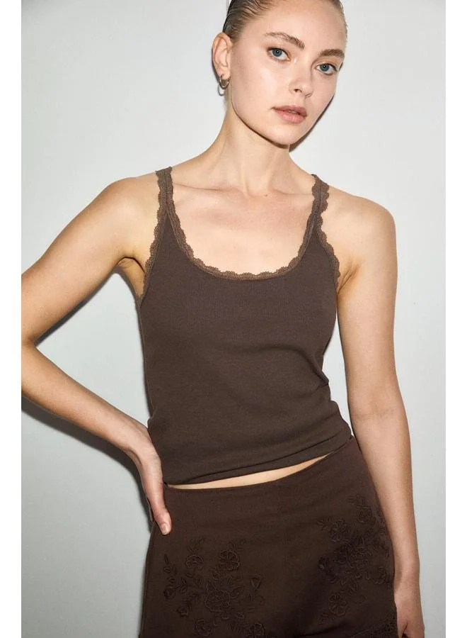 Ethiquet BARRY Women's Regular Fit Normal Cut Cotton Lace Detailed Thin Strappy Open Neck Brown Tank Top.