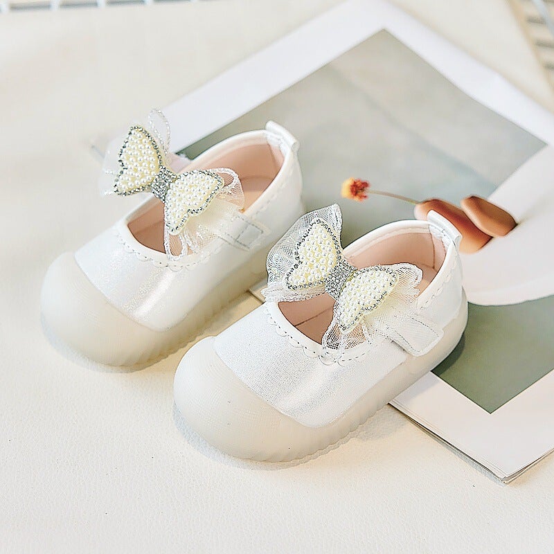 Mesh Sneakers Lightweight Flexible Sole Walking Shoes For Kids Indoor And Outdoor Activities - Image 1