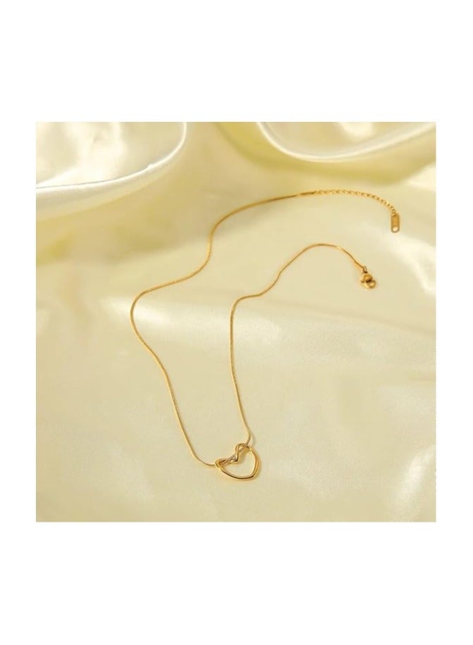 Fayrouz Jewellery Women Hollow Heart Stainless Steel Clavicle Bone Pendant Necklace Light Luxury Simple Fashion Accessories - Image 3