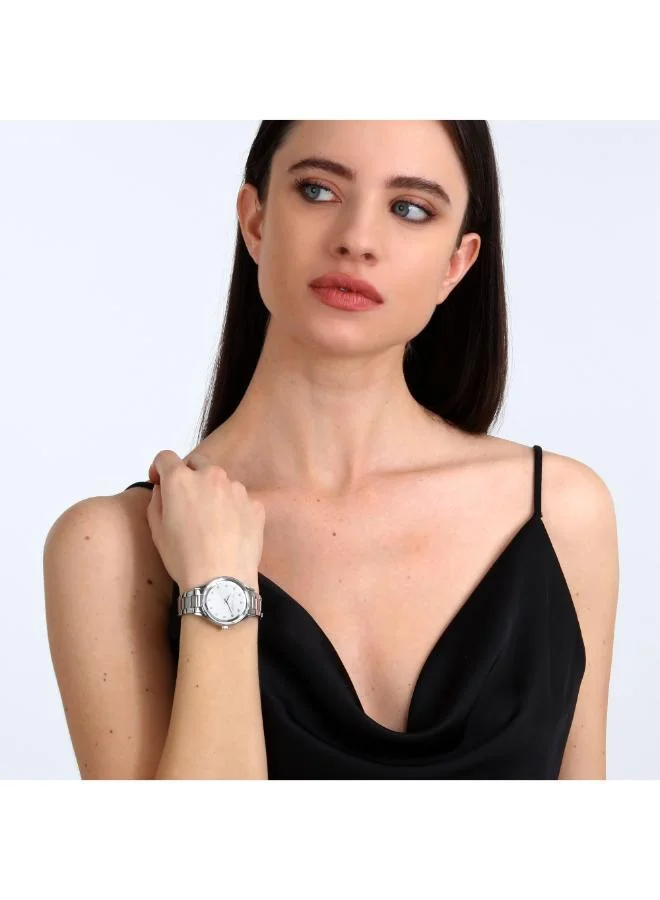 تروساردي ساعة تي ستار التناظرية