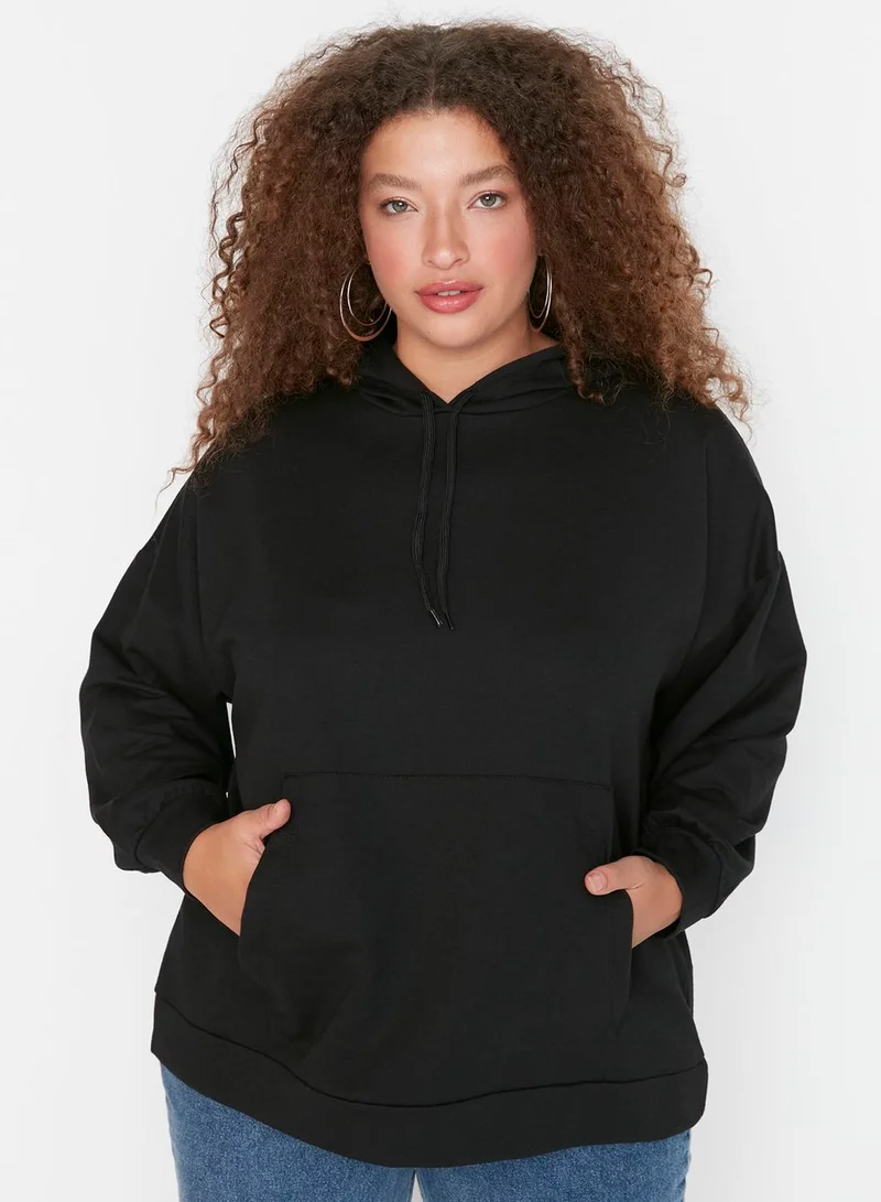 Trendyol Curve Pocket Detail Knitted Hoodie