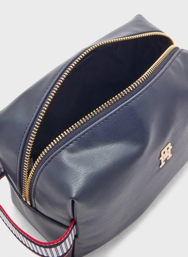 تومي هيلفيغر TH FRESH WASHBAG CORP