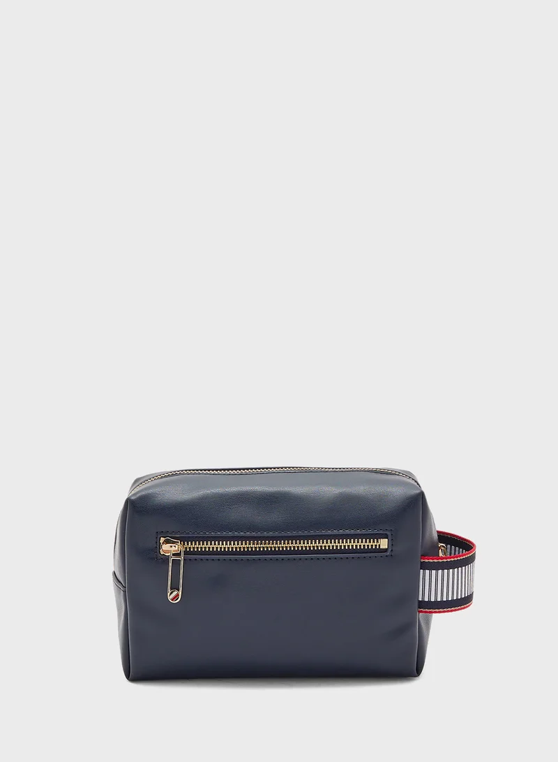 تومي هيلفيغر TH FRESH WASHBAG CORP