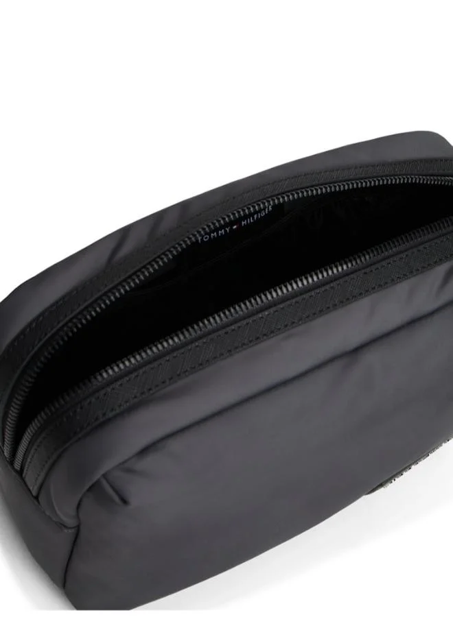 TOMMY HILFIGER  Logo Toiletry Bag for Men | Best Price UAE