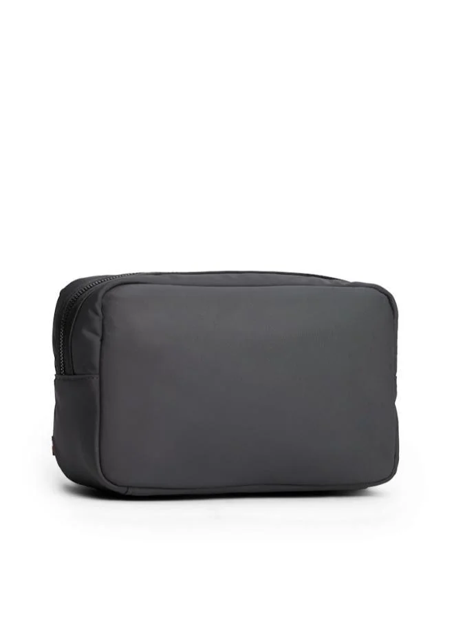 تومي هيلفيغر حقيبة أدوات الزينة بشعار