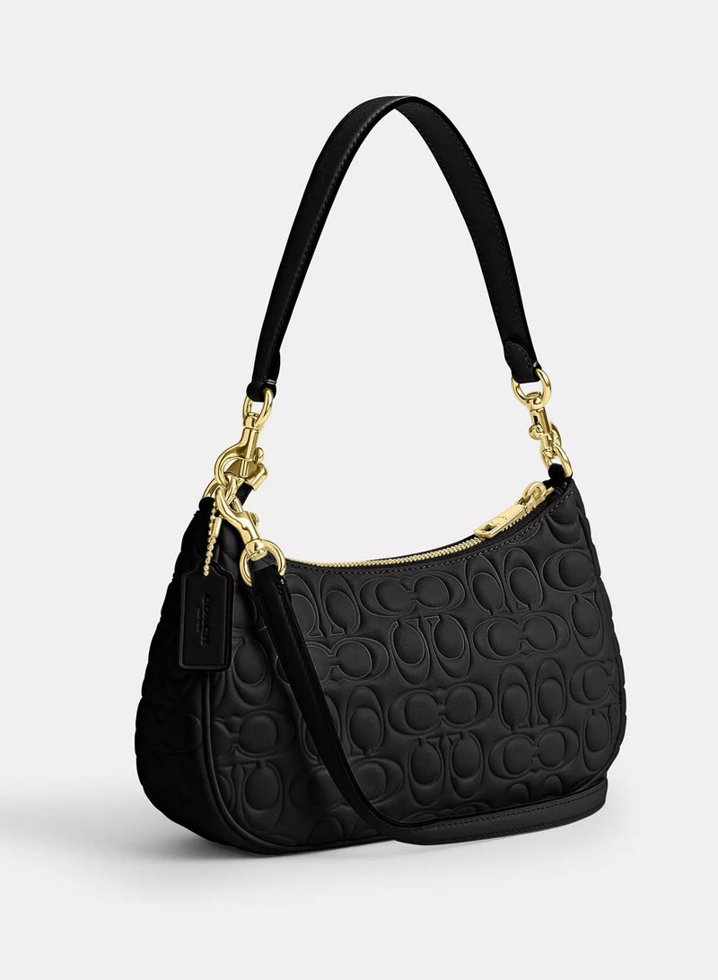 كوتش اوت ليت حقيبة كتف نسائية من Coach Teri مصنوعة من الجلد المميز، حقيبة يد نسائية، حقيبة هوبو نسائية، حقيبة توت نسائية، حقيبة سفر نسائية، حقيبة سيجنيتشر سوداء 24 سم - Image 2