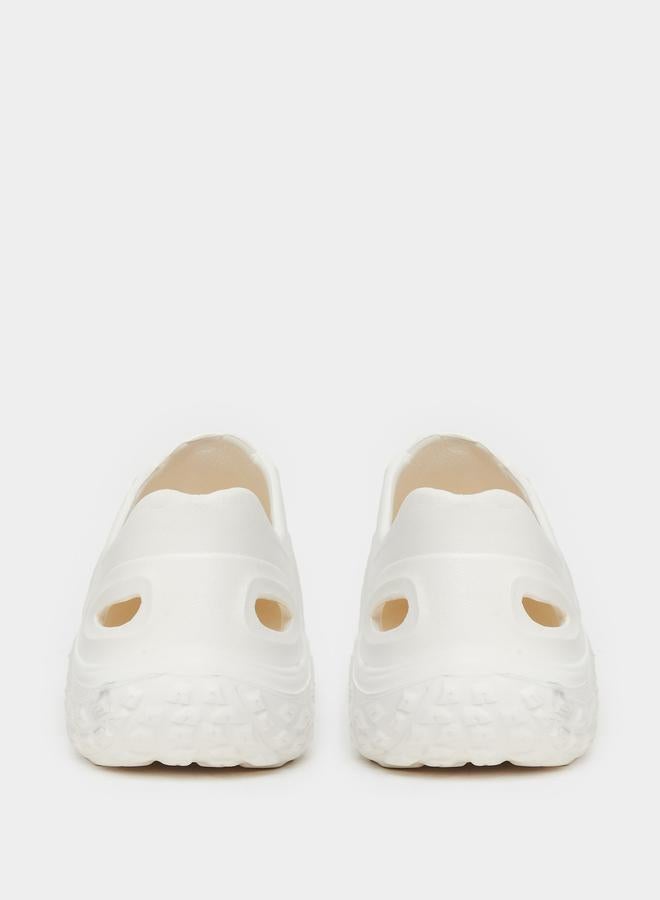 ستايلي شباشب رجالية مثقبة بنقوش - Image 4