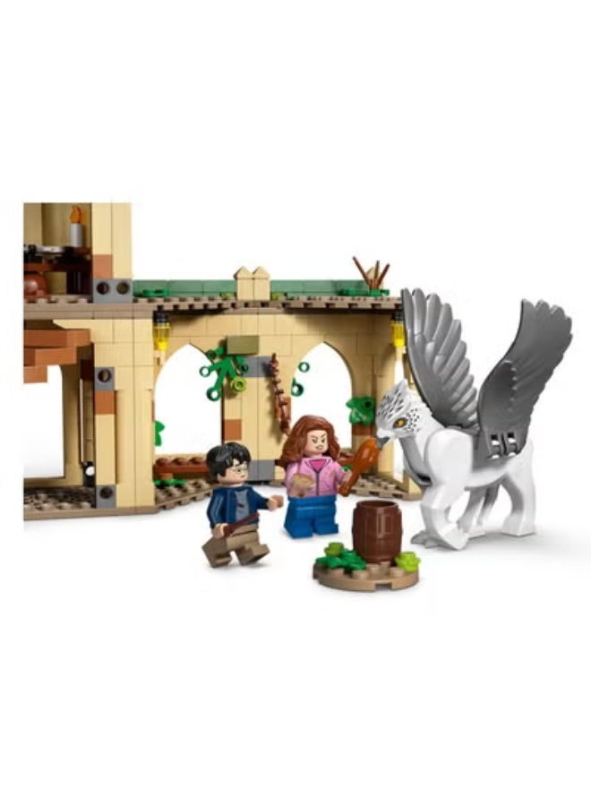 LEGO Harry Potter Hogwarts Courtyard: Sirius’s Rescue 76401 Building Kit (345 Pieces) - Image 2