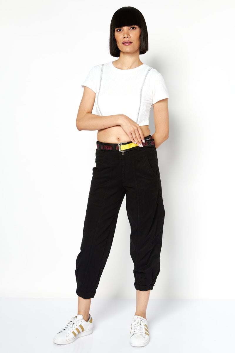ONLY Women Regular Fit Solid With Belt Capri Pants, Black - Image 4