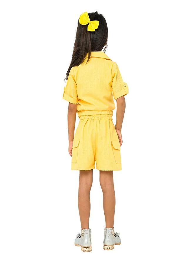 babyqlo Versatile yellow three-piece set with skirt and shorts