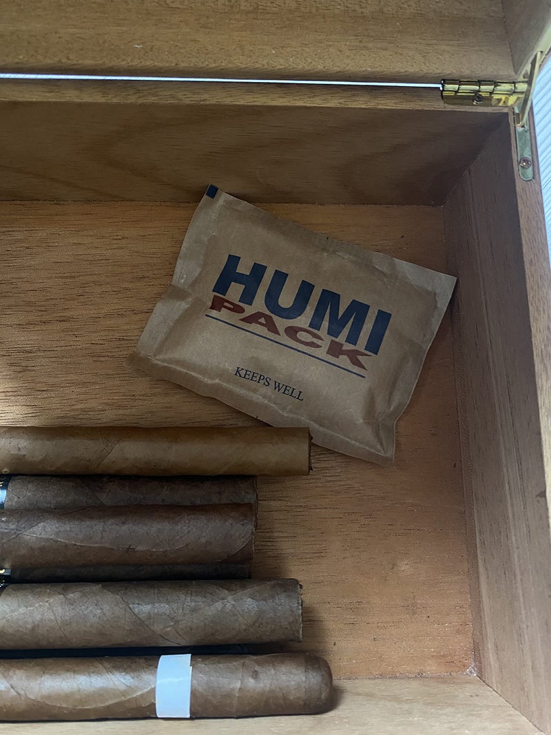 Hydro-Gel Humidifier (3X / Lot) Humi-Pack 60gr Cigar Humidor Humidifier - Humidification Packs - 72%RH Humidity Control - All In One Solution 4x4.5x1.5 - Image 2