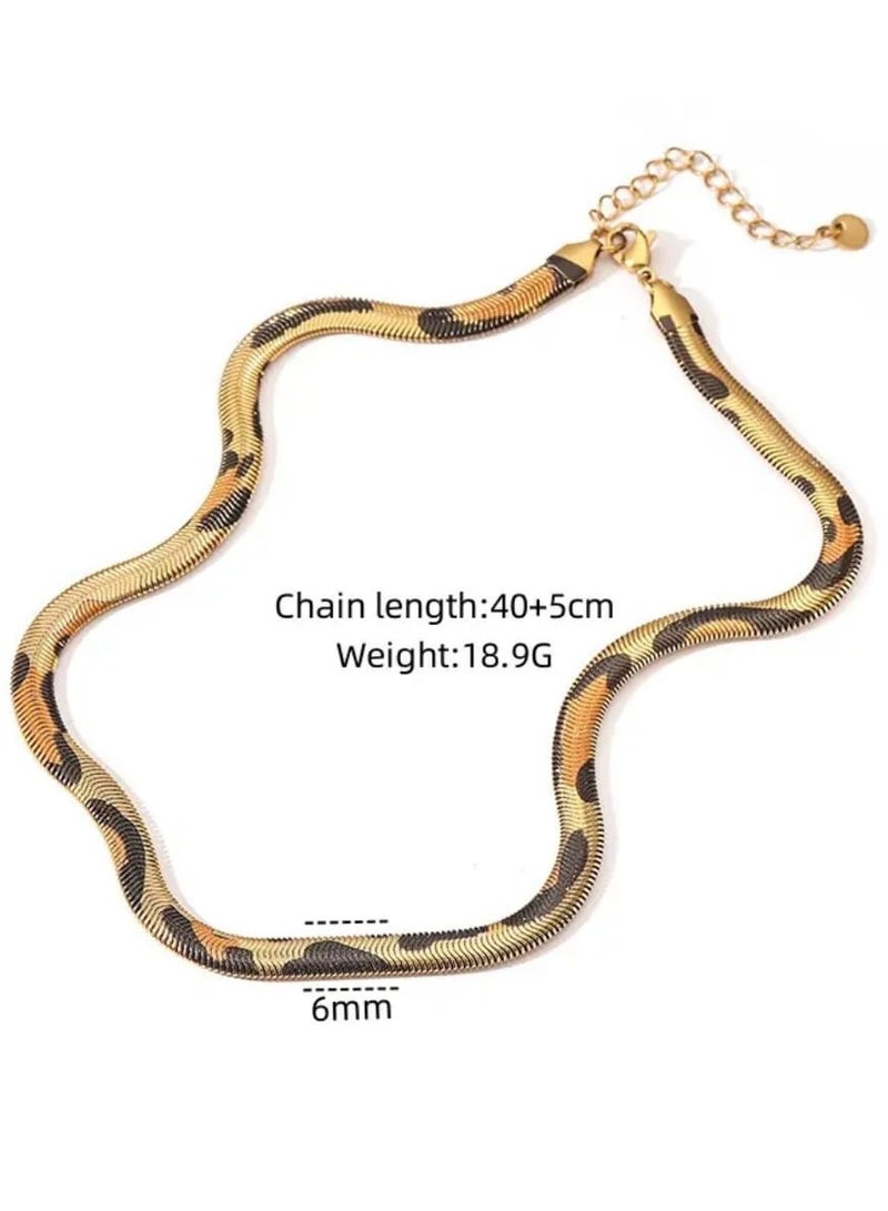 Luxuria A simple necklace with a twisted/snake chain, a simple metal chain without any stones, for women and girls. - Image 4