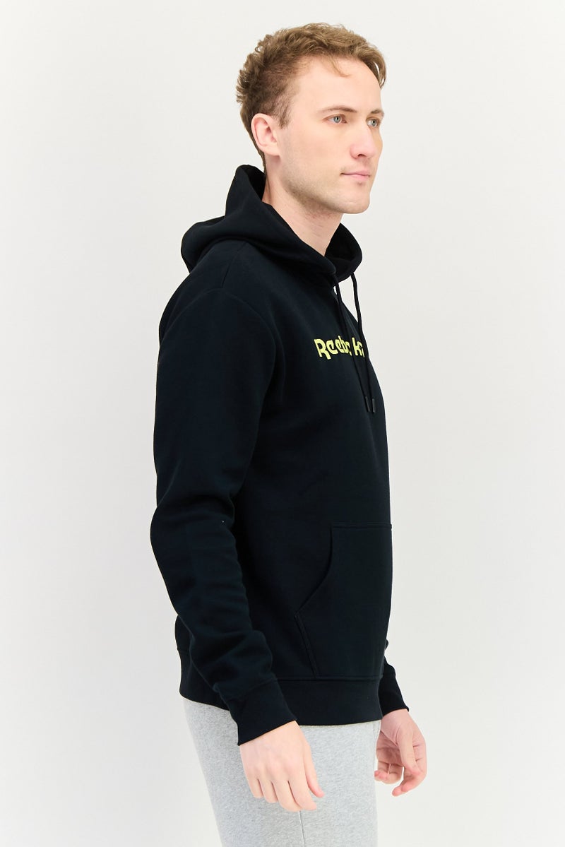 Reebok هودي رياضي للرجال بأكمام طويلة مناسب للخارج، أسود - Image 3