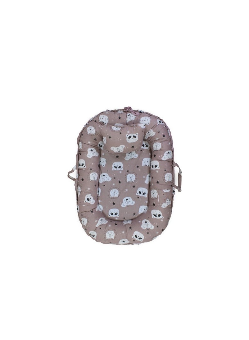 Baby Nest – Dusty Pink with Animals Print - Image 1