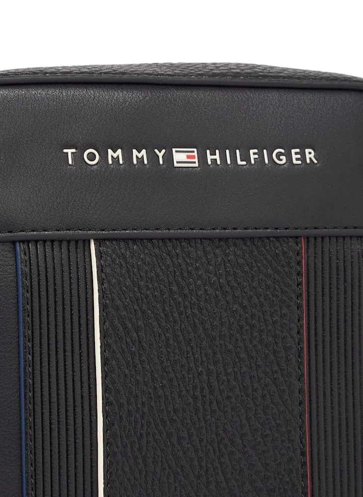 تومي هيلفيغر Logo Detailed Messenger Bag