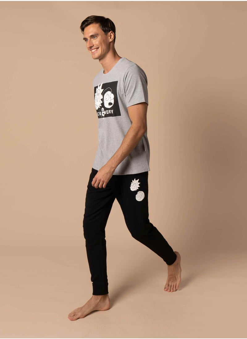 Warner Bros - Urban Haul X Rick & Morty Mens Pyjama Set - Image 1