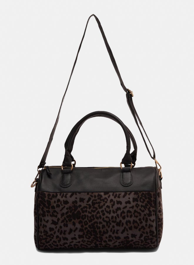 XO Style modern crossbody bag from XO Style 