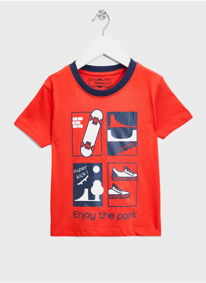 ريبلز مع نمشي Boys Regular T-shirt