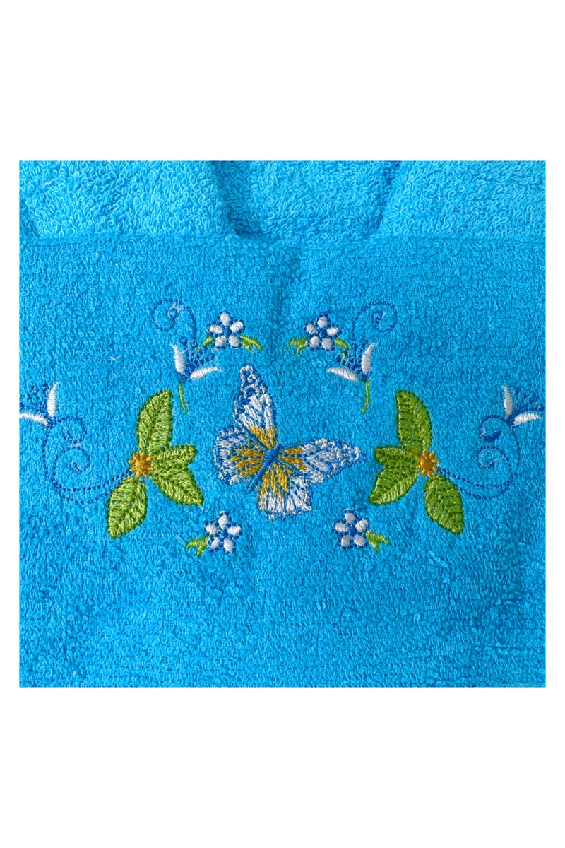My VITA 6-Piece Turkish Terry Cotton Family Bathrobe Set with Matching Bath Towels and Hand Towels in Gift Box Sky Blue/Off White  - Image 4