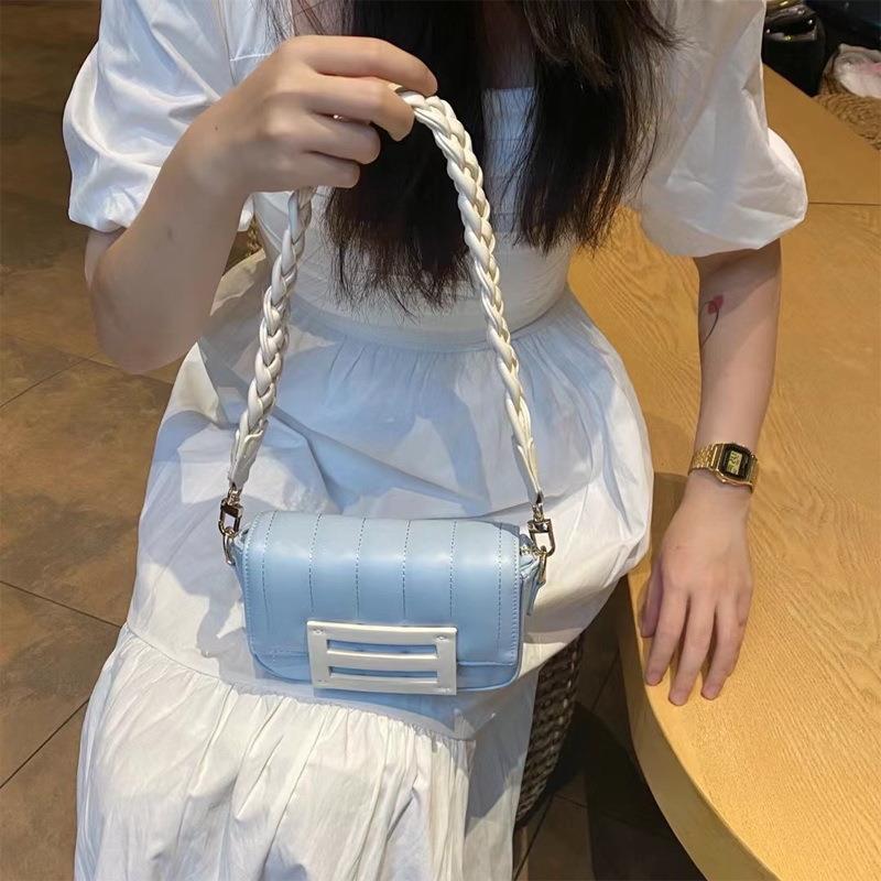 2022 Arrival Handmade Woven Wide Shoulder Strap Underarm Bag Ins Niche Texture Colorblock Small Square Bag For Women - Image 5