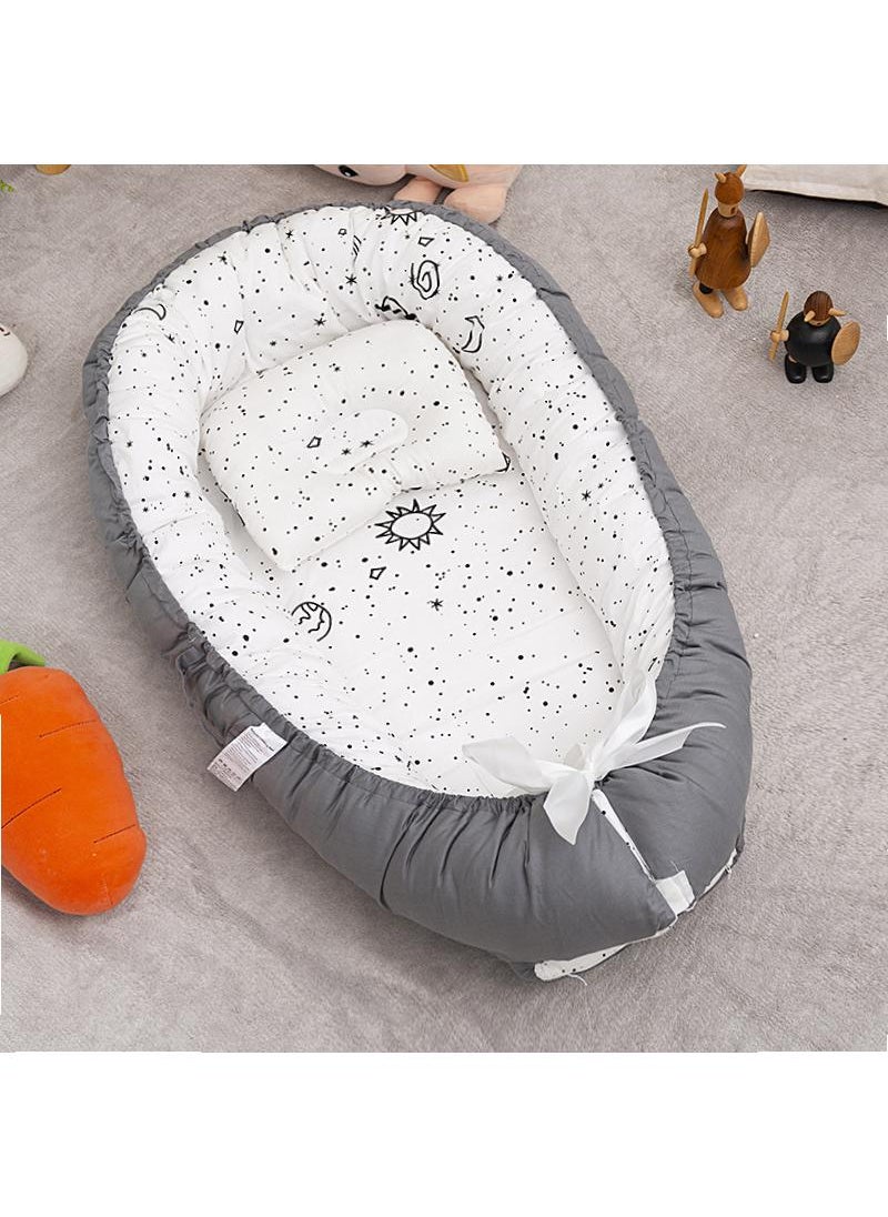 Y&D Portable Foldable Detachable Washable And Anti Pressure Baby Crib Bionic Detachable Baby Pillow Travel Baby Crib  - Image 1