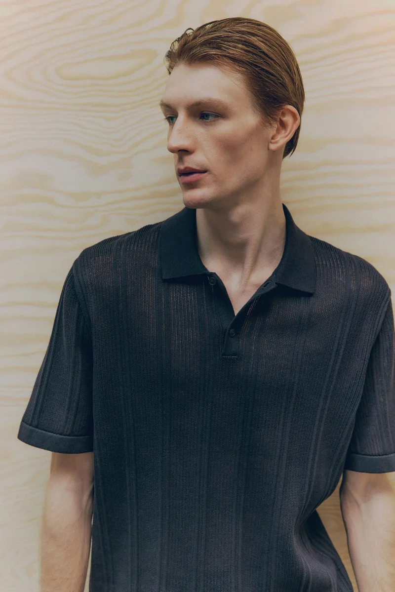 اتش اند ام تي-شيرت بولو بقصة عادية