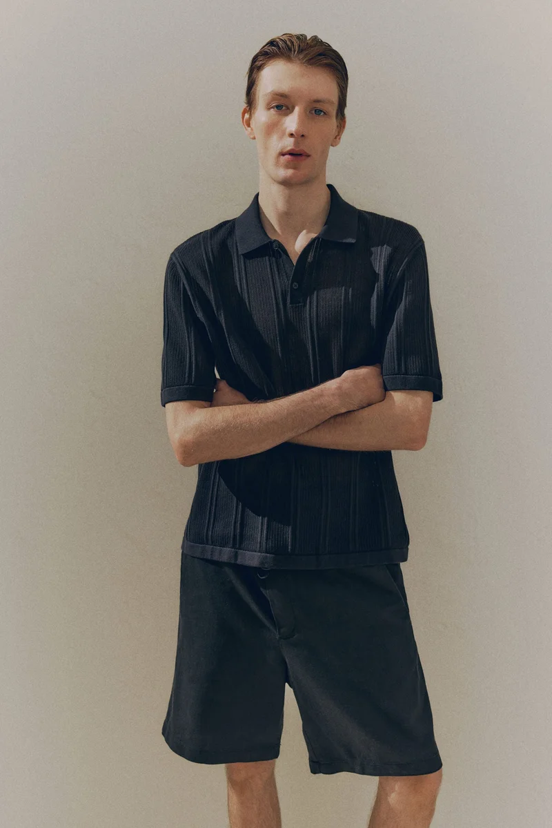 اتش اند ام تي-شيرت بولو بقصة عادية