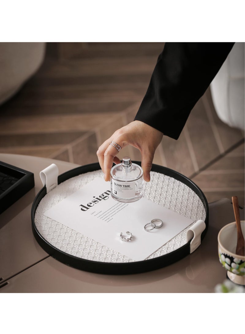 سيوسي صينية تقديم دائرية من الجلد بإطار خشبي أسود، صينية روطان مقاس 12 بوصة مع مقابض، صواني مزخرفة لطاولة القهوة، صينية تخزين قديمة لغرفة المعيشة، طاولة الزينة، ديكور المنزل - Image 3